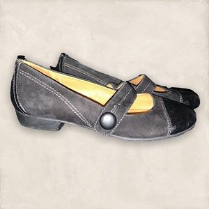 Women’s Sofft Brand Sz 7 Black Flats